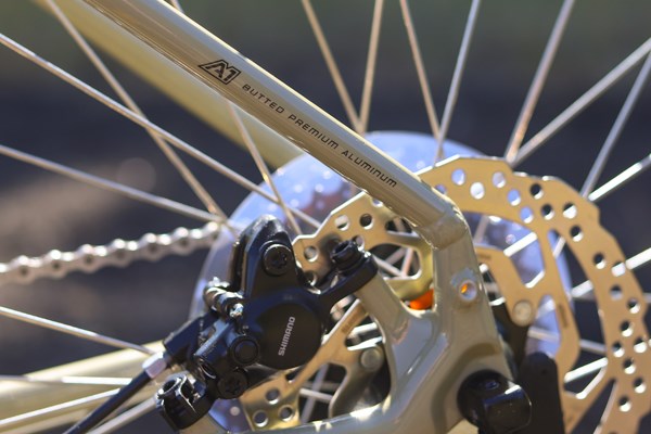 Specialized Rockhopper 29er mountain bike remote suspension fork lockout switch