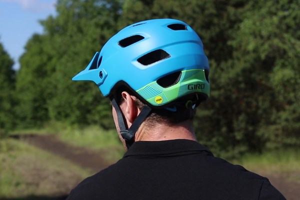 chronicle mips helmet