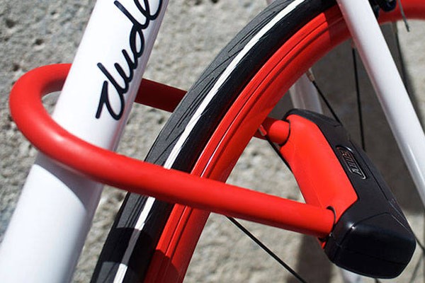 Bike Lock Guide | Tredz Bikes