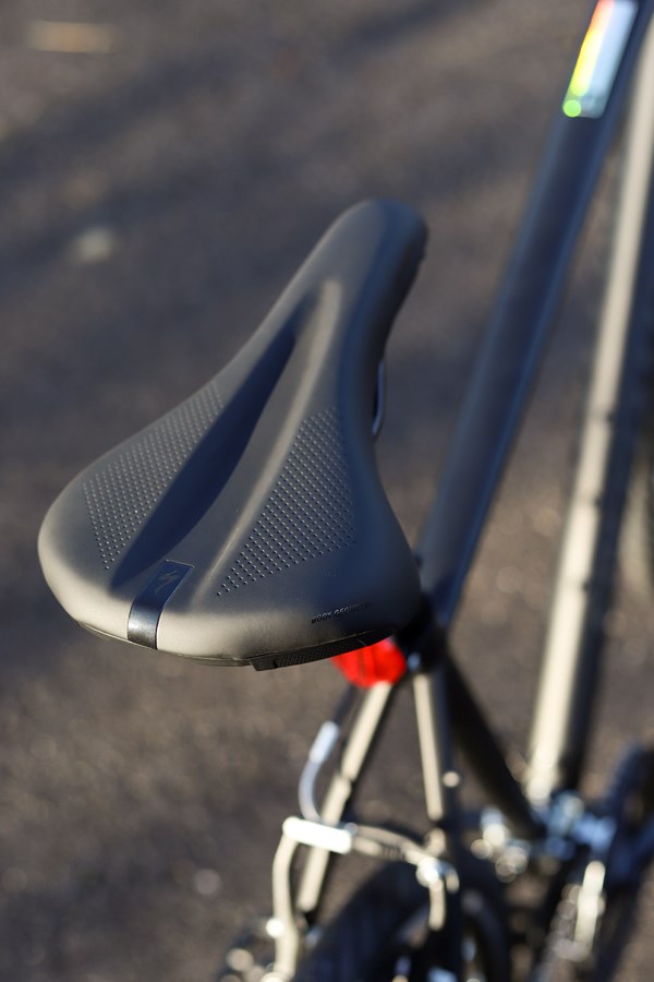 Specialized Sirrus saddle