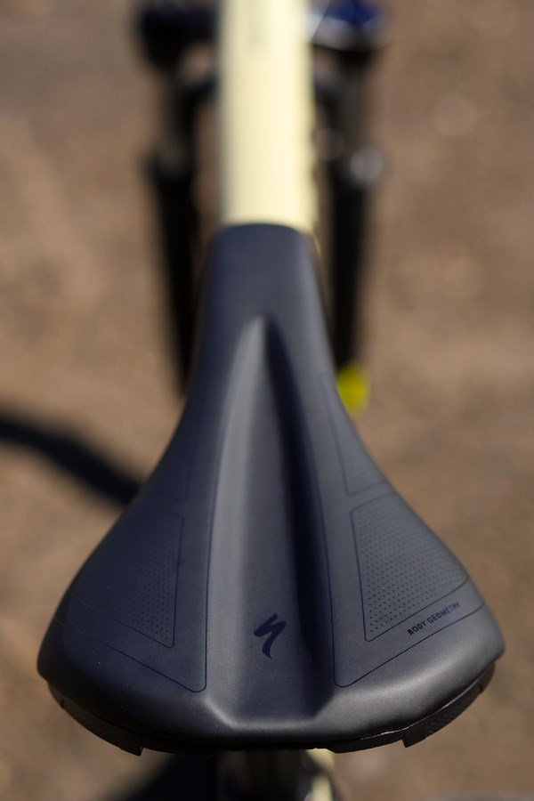 specialized mountain bike seat