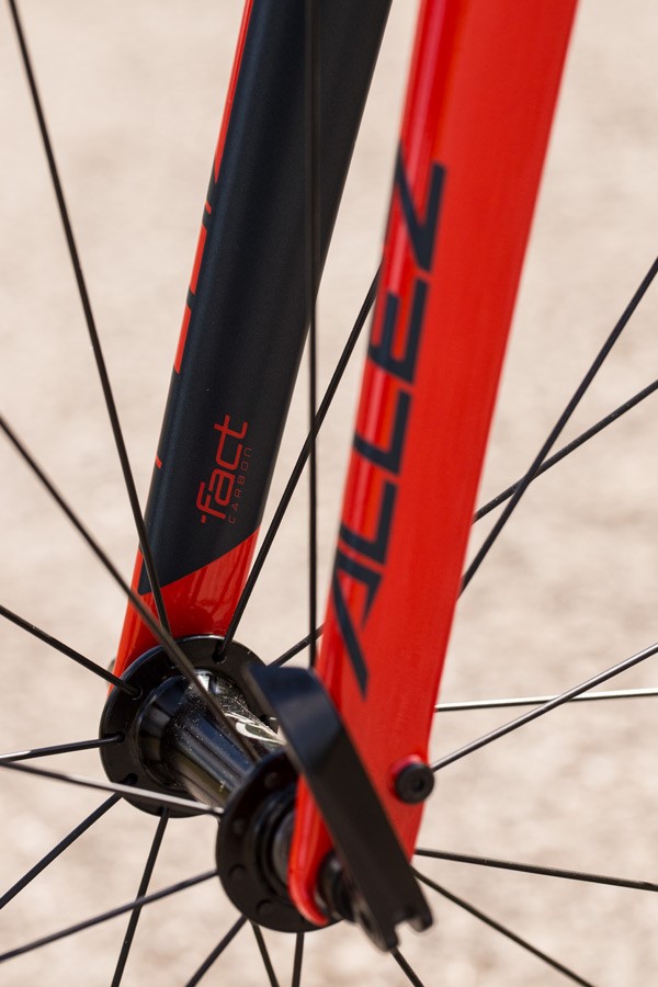 specialized allez carbon fact