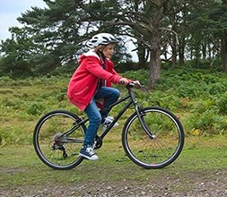 Child riding a Dawes kids bike