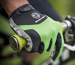 Endura Long Finger Gloves