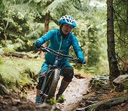 Female cyclist wearing Madison women’s clothing