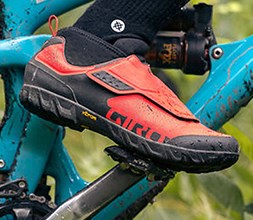 Mountain biker wearing Giro MTB shoes