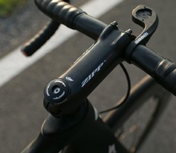 Zipp Stems