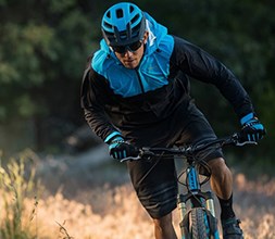 Giant MTB Helmets