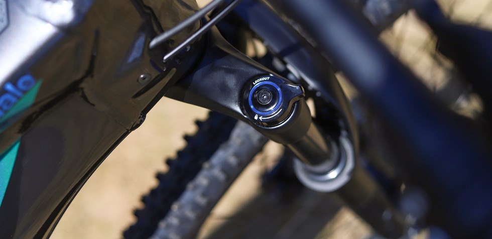 Cannondale Trail Neo 2 suspension lockout