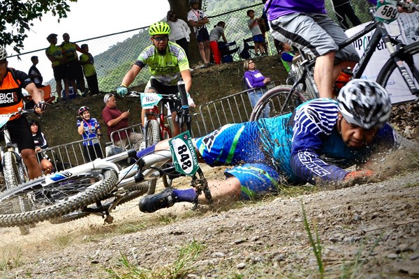 crash in a bicycle race