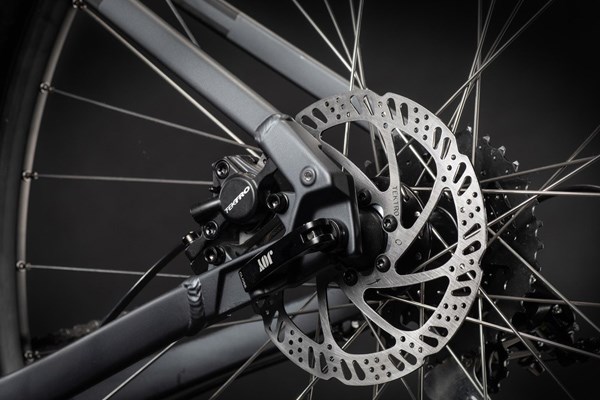 disc brake on a hybrid bike
