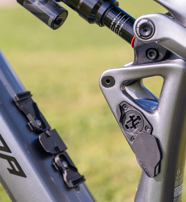 Merida eOne-Sixty SL rear linkage