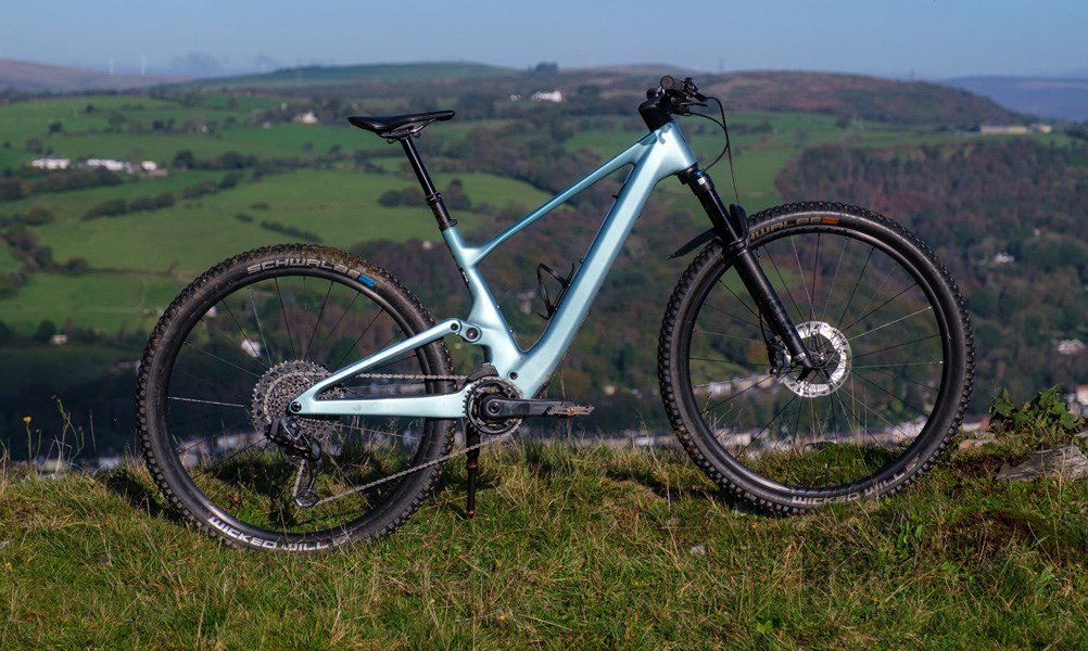 Scott Lumen eRide e-bike in the Welsh mountains