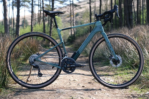 Cannondale Topstone Carbon Force eTap in the woods