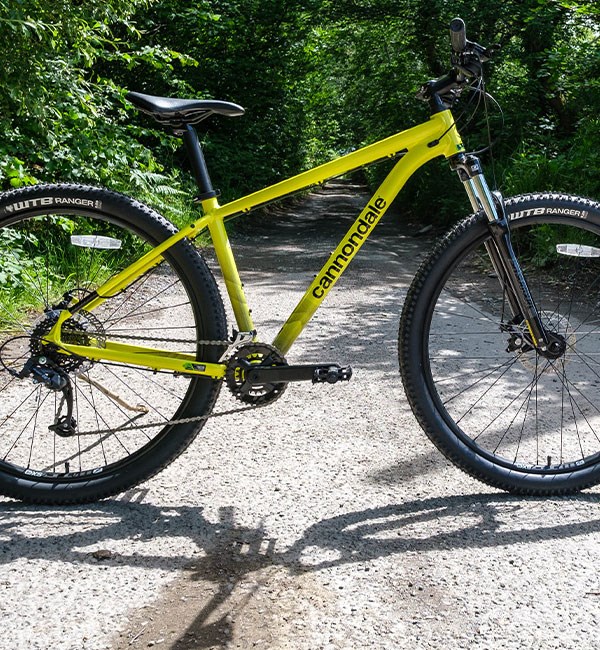 Cannondale Trail mtb in yellow