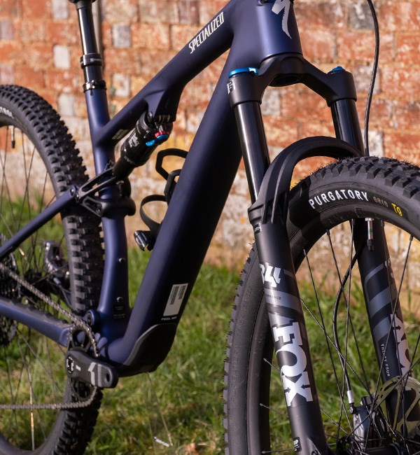 Specialized Epic 8 EVO Comp fork and frame detail