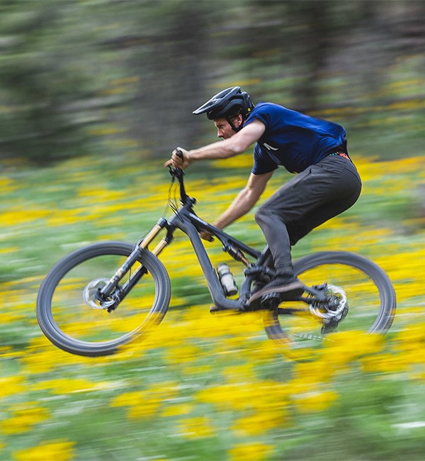 Riding the Specialized Stumpjumper Alloy