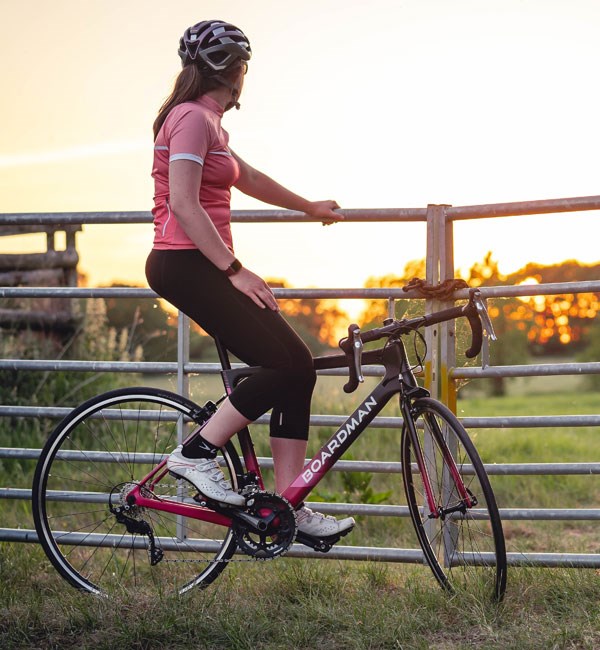 boardman slr 8.9 carbon road bike