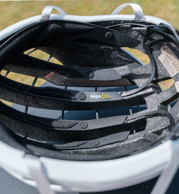 S-Works Prevail III | Helmet Review | Tredz Bikes
