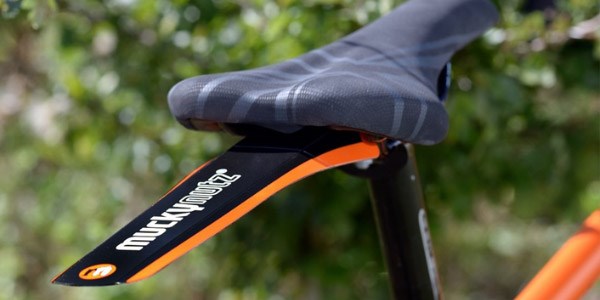 A lightweight, easily-removable rear mudguard