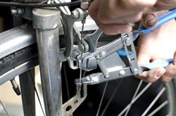 Unior Inner Wire Pliers With Safety Lock - 1642.1/2P