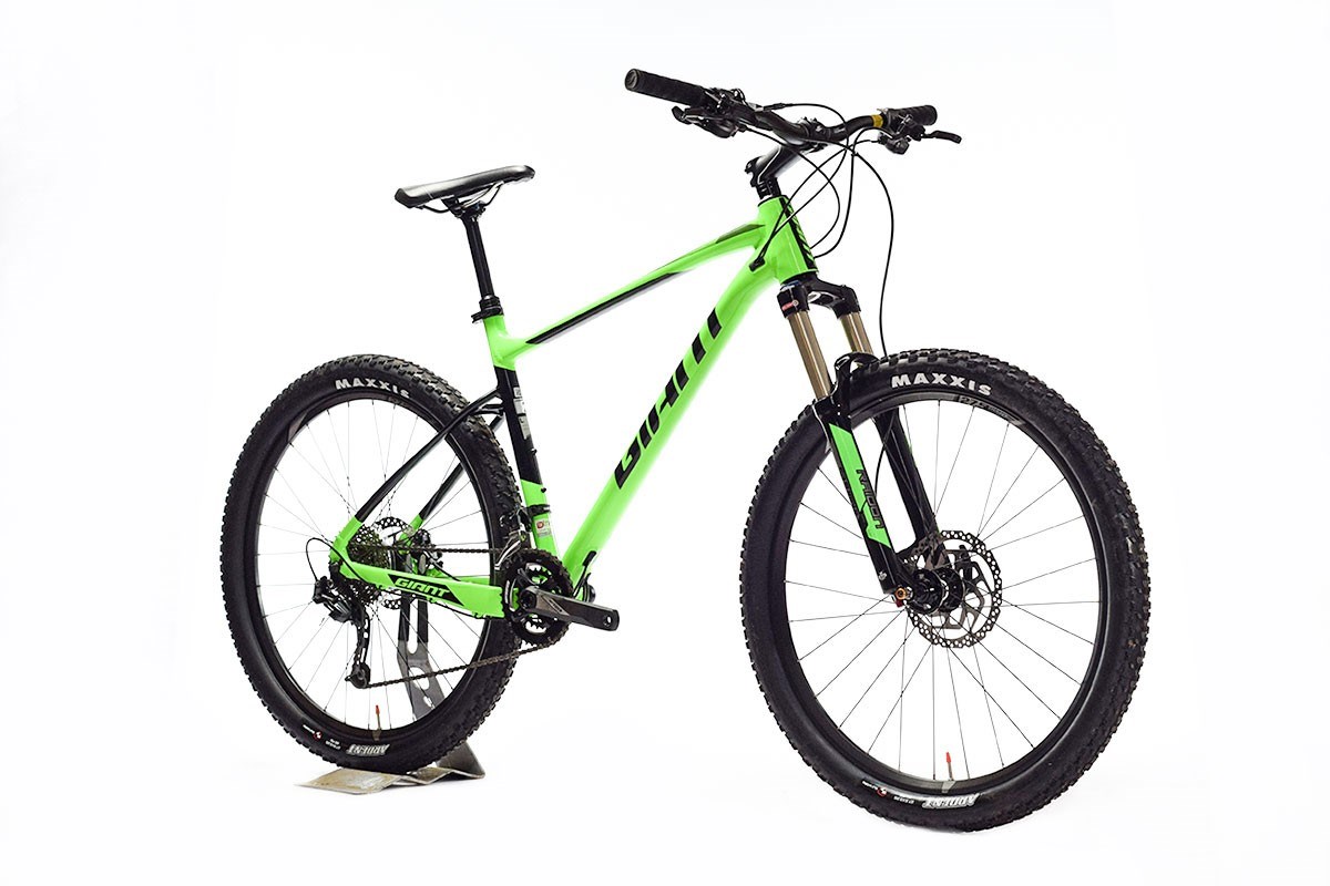 Giant Fathom 2 27.5" - Nearly New - L - 2017 Mountain Bike product image