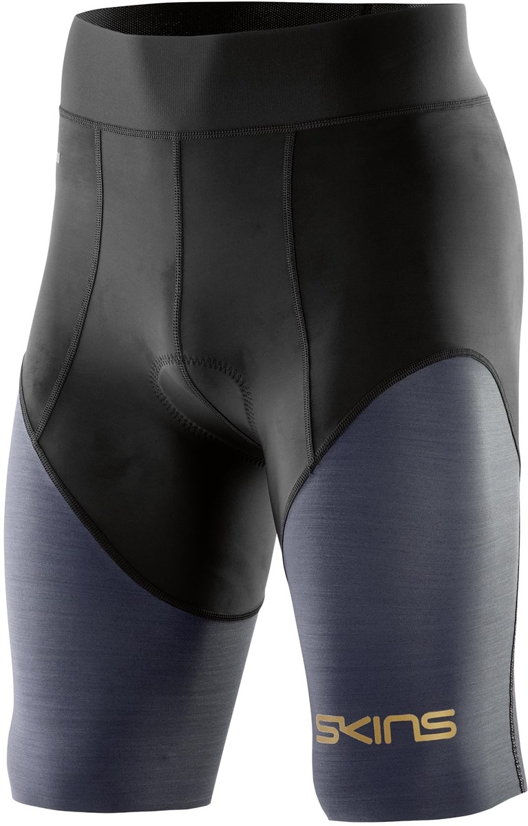 Skins DNAmic Triathlon 1/2 Length Compression Tights product image
