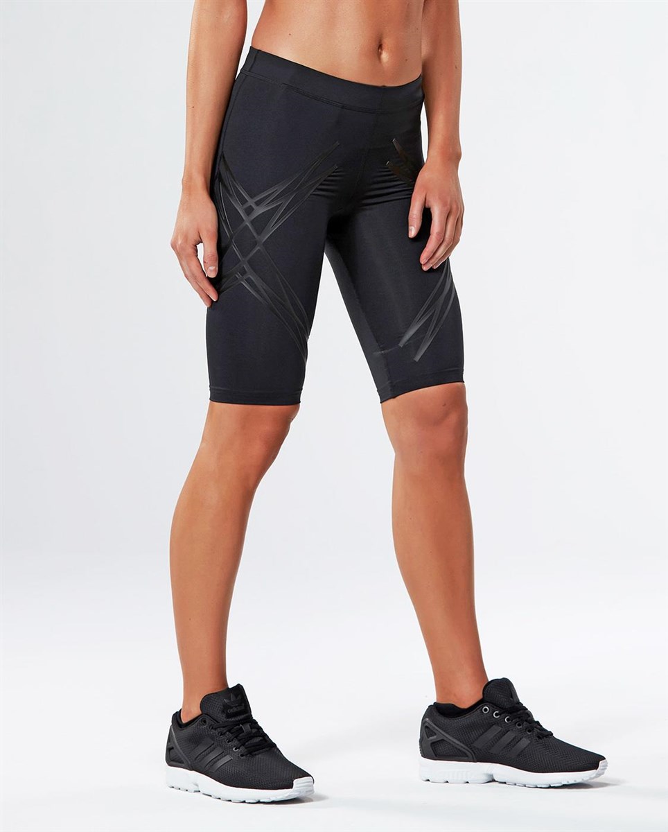 2XU Lock Womens Compression Shorts product image