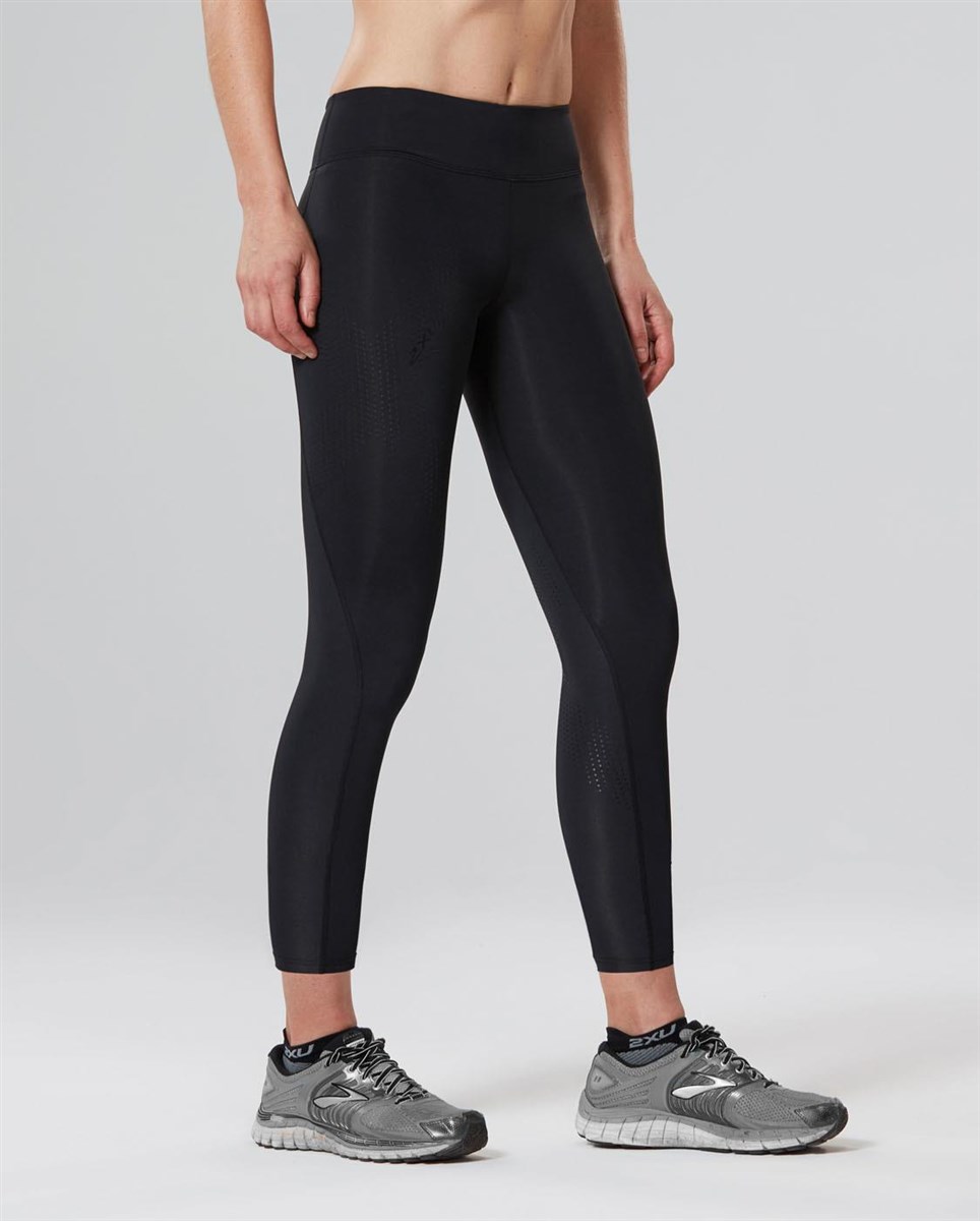 2XU Mid-Rise Womens Compression 7/8 Tights product image
