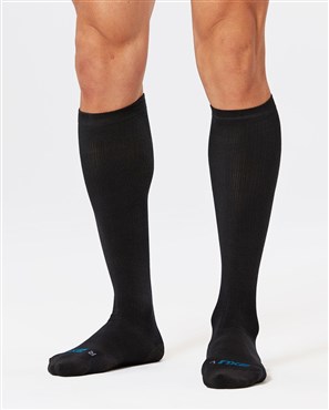 2XU 24 7 Compression Socks - Out of Stock | Tredz Bikes