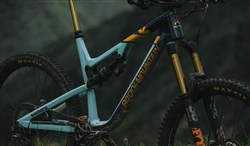 Rocky Mountain Altitude Carbon 70 27.5" Mountain Bike 2019 - Enduro Full Suspension MTB