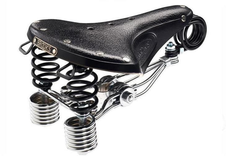 Brooks B135 HeavilySprung Saddle Tredz Bikes