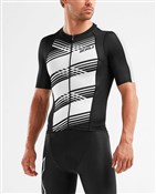 2XU Compression Sleeved Top