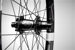 Crank Brothers Synthesis DH 11 - I9 Hydra Hub 29" Wheelset