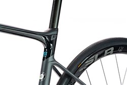 Giant Defy Advanced Pro 0 2020 - Road Bike
