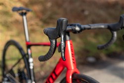 Giant Defy Advanced Pro 1 2020 - Road Bike