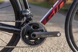 Giant Defy Advanced Pro 1 2020 - Road Bike