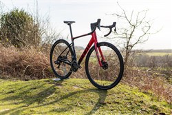 Giant Defy Advanced Pro 1 2020 - Road Bike