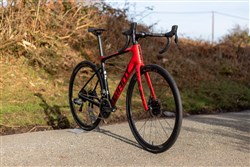 Giant Defy Advanced Pro 1 2020 - Road Bike
