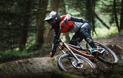 Saracen Myst Team 29" Mountain Bike 2020 - Downhill Full Suspension MTB