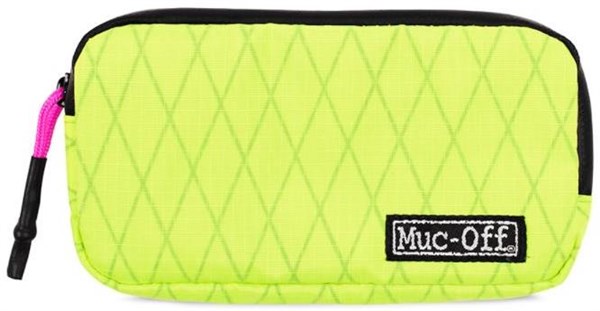 Muc-Off Essentials Case with Header