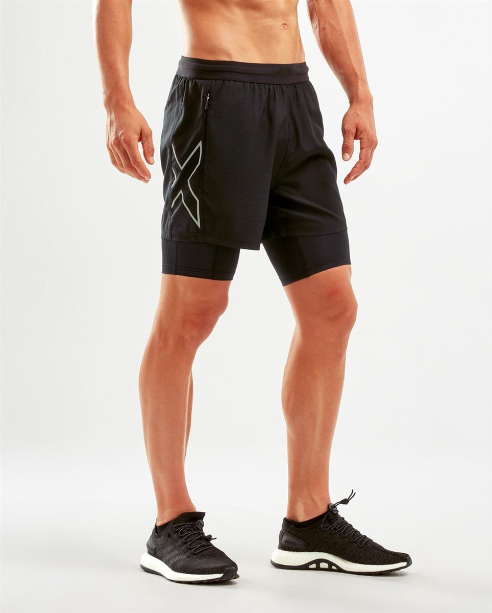 2XU XVENT 5 Inch 2 in 1 Compression Shorts product image