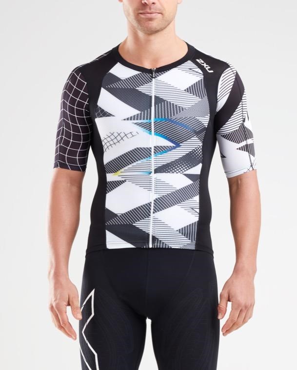 2XU Compression Sleeved Top product image