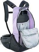 Evoc Trail Pro Protector 16L Backpack