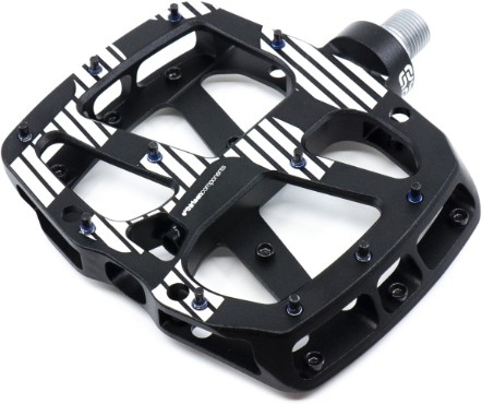 E-Thirteen Plus Flat Pedals 9/16"