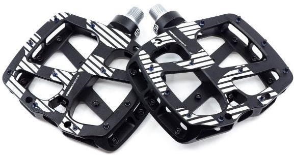 E-Thirteen Plus Flat Pedals 9/16" product image