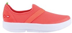 OOFOS OOmg Low Womens Shoe