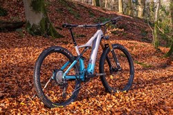 Orbea Rise H10 2022 - Electric Mountain Bike