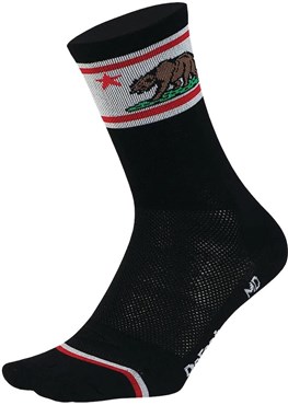Tredz Limited Defeet Aireator 6" California Bear Socks