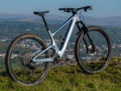 Lumen eRIDE 900 2023 - Electric Mountain Bike image 3